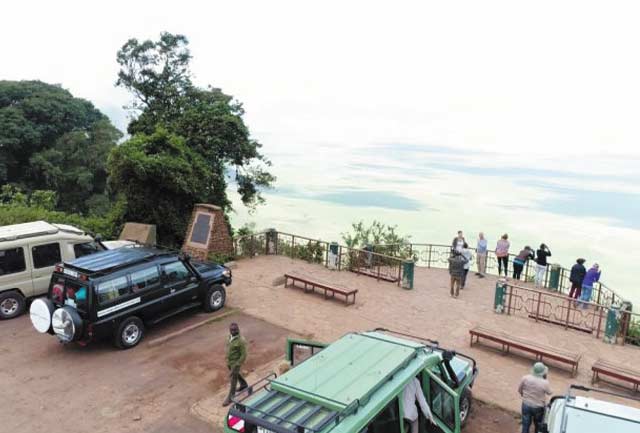 the best safari - Serengeti and Ngorongoro Tours